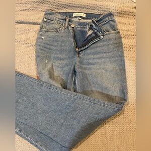 Abercrombie 90s Straight Ultra High Rise